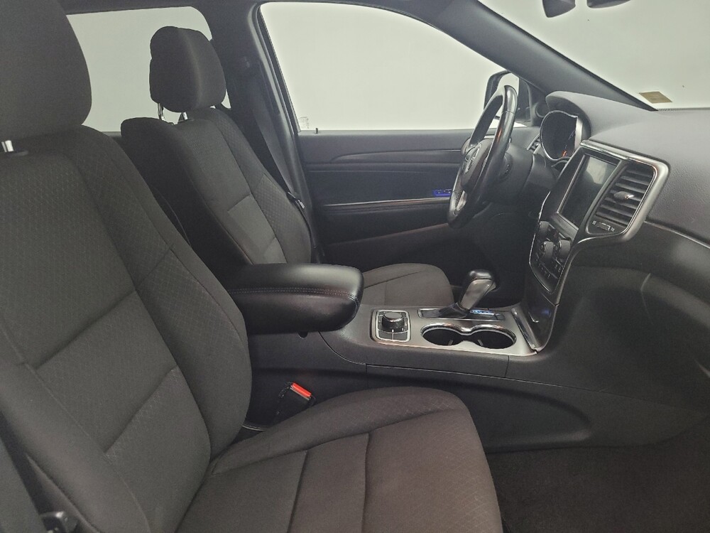 2018 Jeep Grand Cherokee in Memphis, TN 38115 - 18127636 21