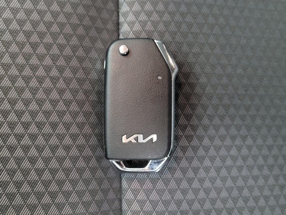 2025 Kia Soul in Huntsville, AL 35816 - 18127637 32