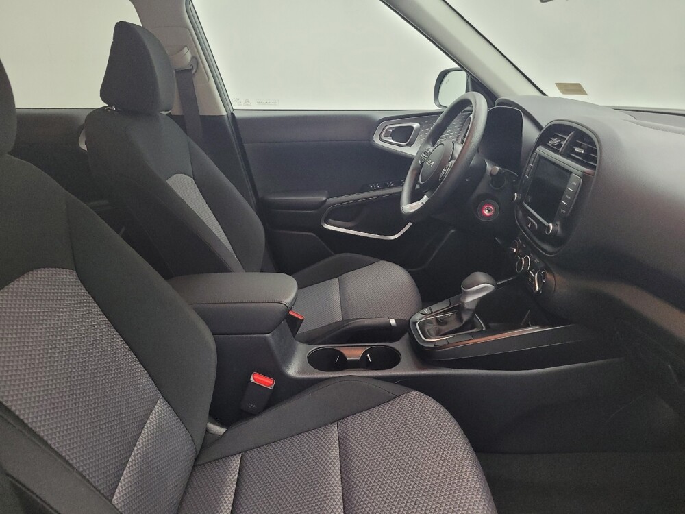 2025 Kia Soul in Huntsville, AL 35816 - 18127637 21