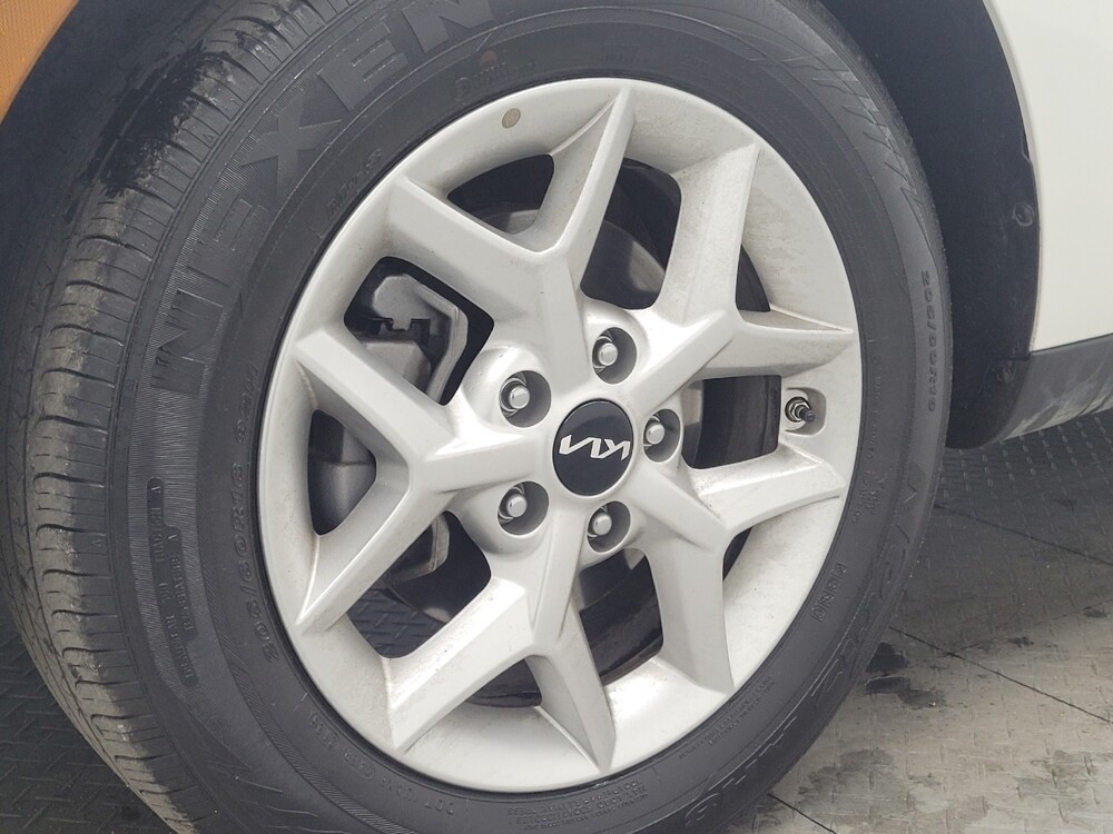 2025 Kia Soul in Huntsville, AL 35816 - 18127638 31