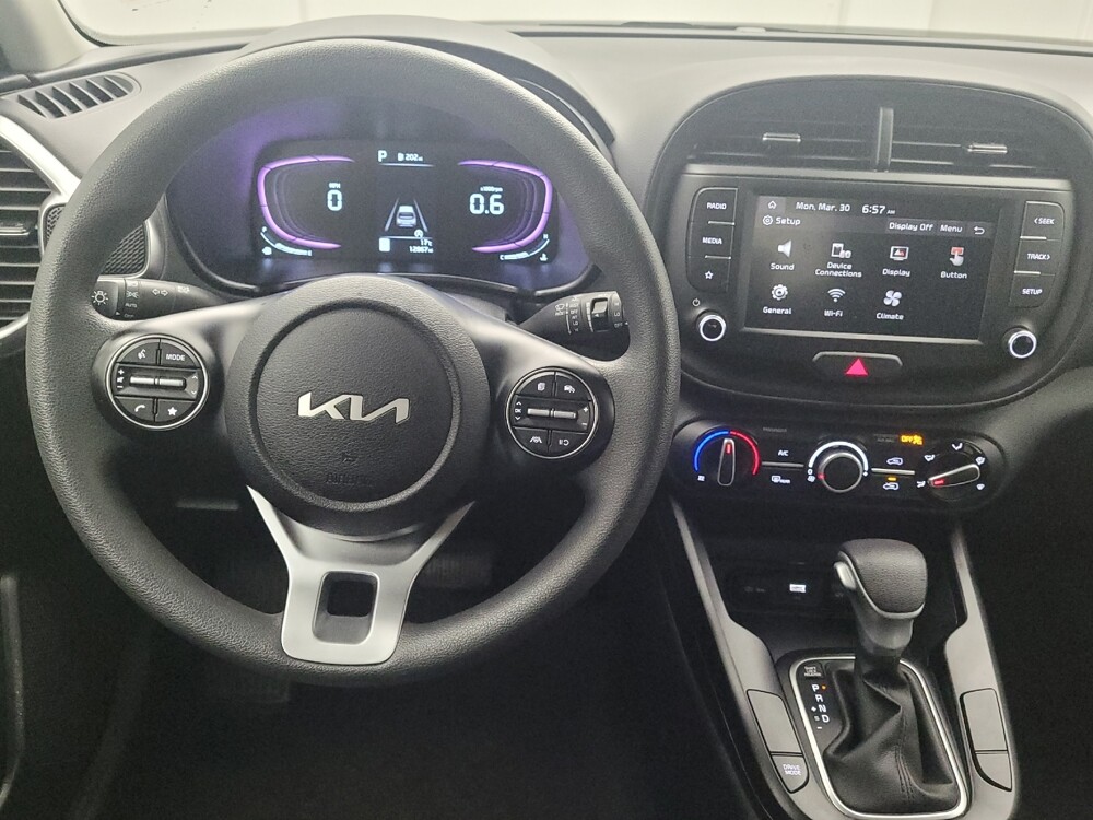 2025 Kia Soul in Huntsville, AL 35816 - 18127639 22