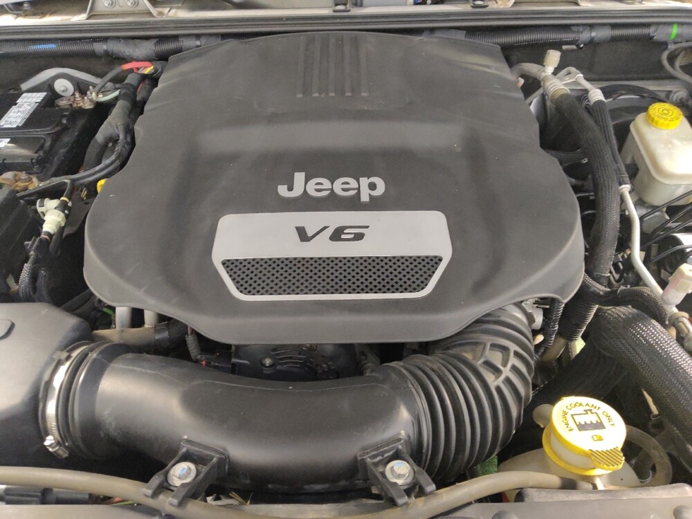 2015 Jeep Wrangler in Tyler, TX 75701 - 18127644 30