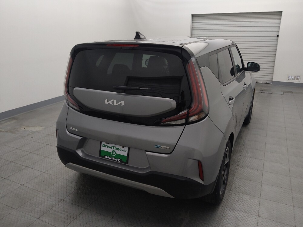 2025 Kia Soul in Houston, TX 77060 - 18127657 7
