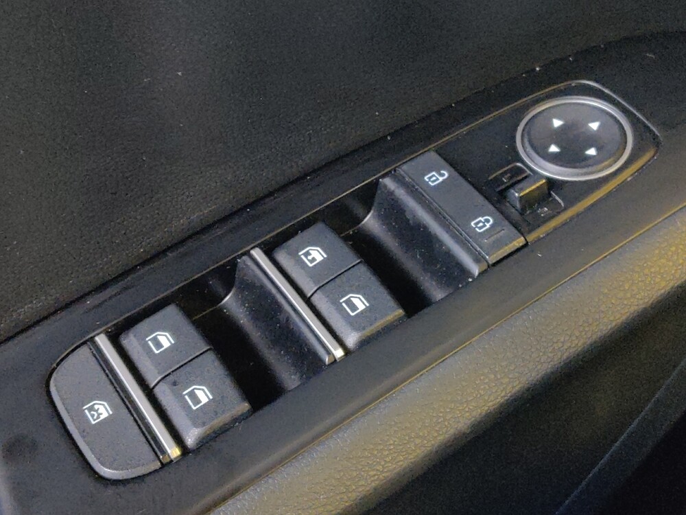 2025 Kia Soul in Houston, TX 77060 - 18127657 27