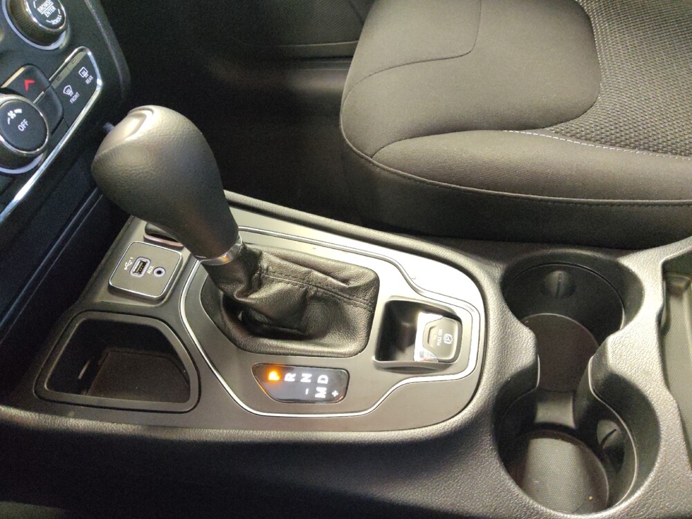 2020 Jeep Cherokee in San Antonio, TX 78238 - 18127658 26