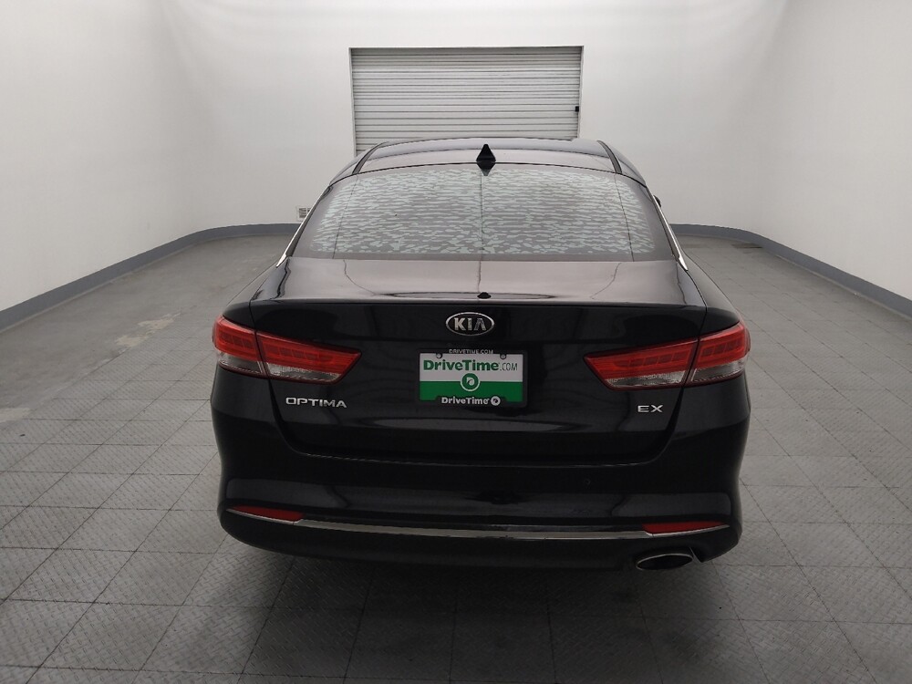 2018 Kia Optima in Houston, TX 77034 - 18127659 6