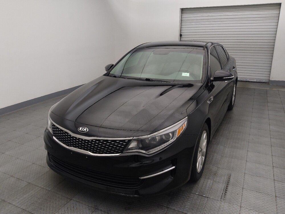 2018 Kia Optima in Houston, TX 77034 - 18127659 15