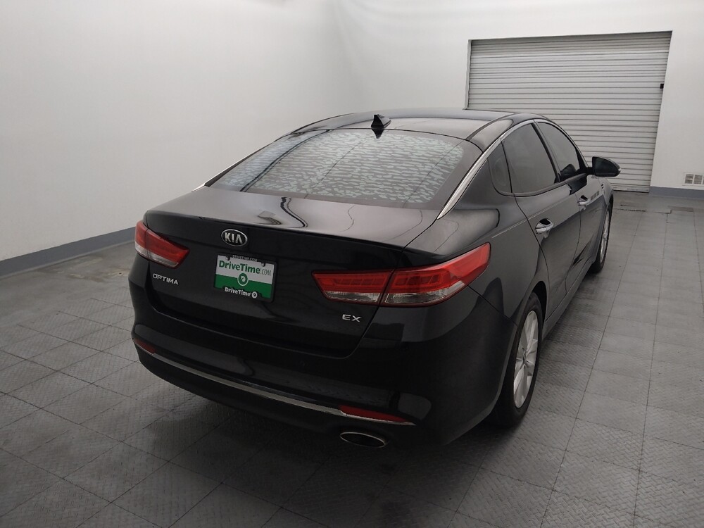 2018 Kia Optima in Houston, TX 77034 - 18127659 7