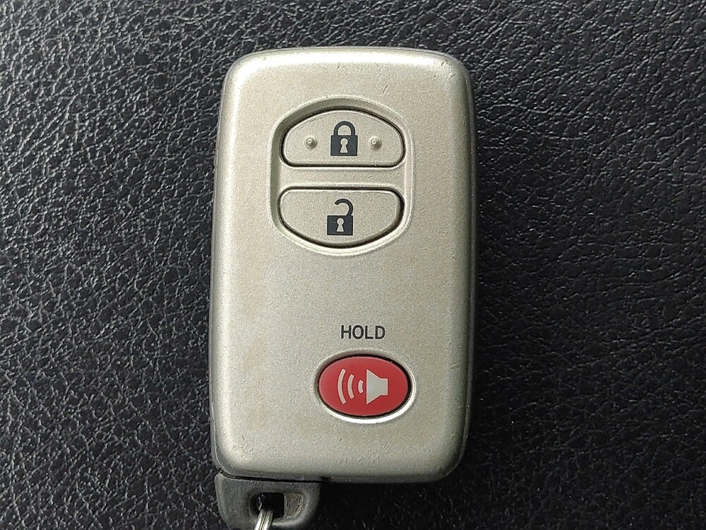 2017 Toyota 4Runner in Houston, TX 77060 - 18127660 32