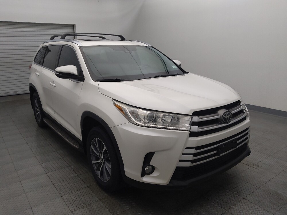 2019 Toyota Highlander in Tyler, TX 75701 - 18127665 13