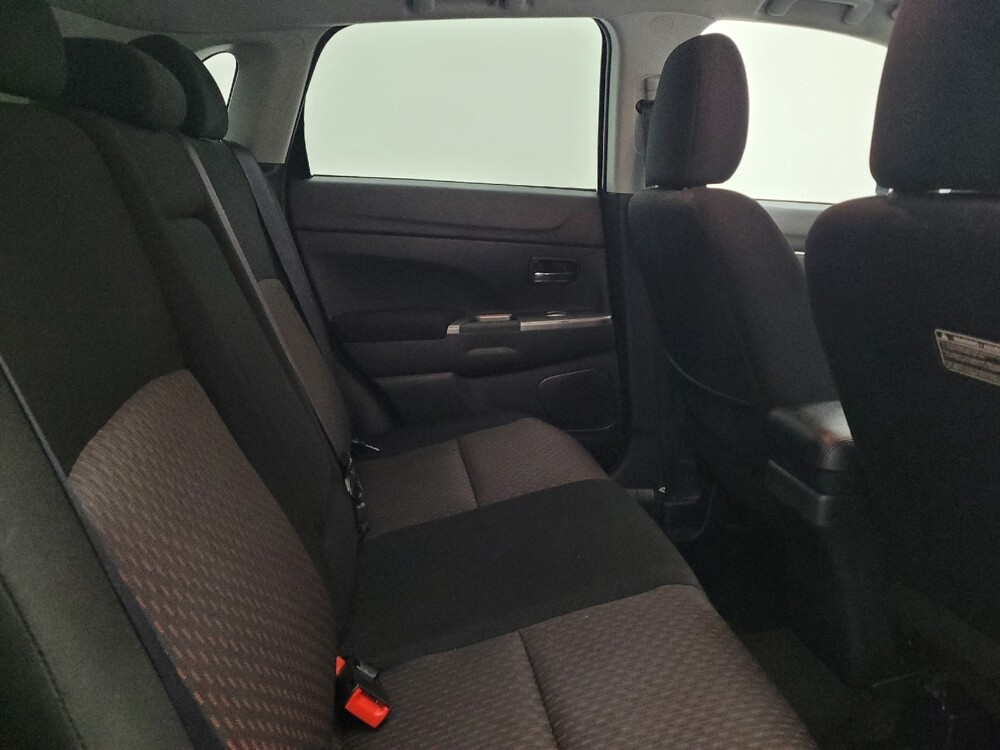 2018 Mitsubishi Outlander Sport in Columbus, OH 43228 - 18127669 19