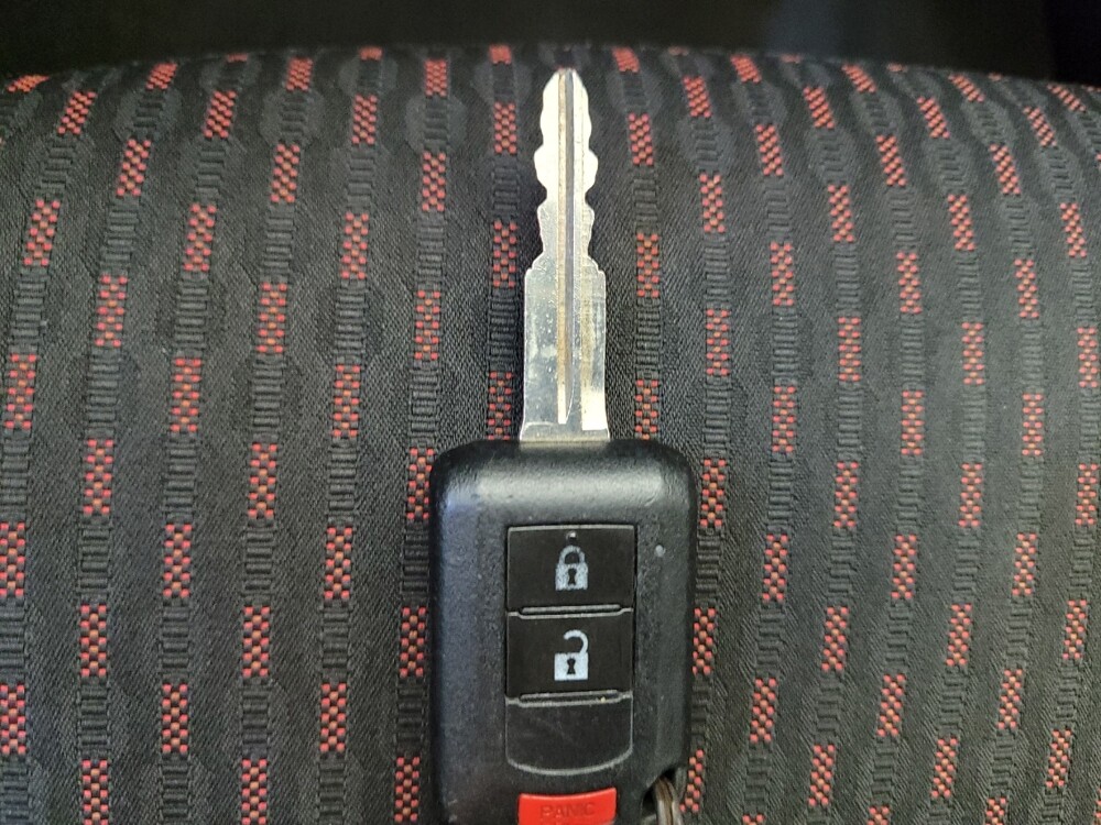 2018 Mitsubishi Outlander Sport in Columbus, OH 43228 - 18127669 32