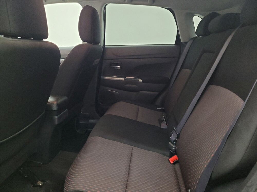 2018 Mitsubishi Outlander Sport in Columbus, OH 43228 - 18127669 18