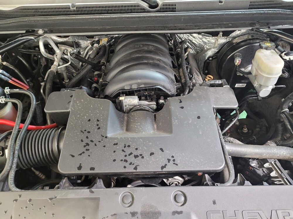 2016 Chevrolet Tahoe in Louisville, KY 40258 - 18127671 30