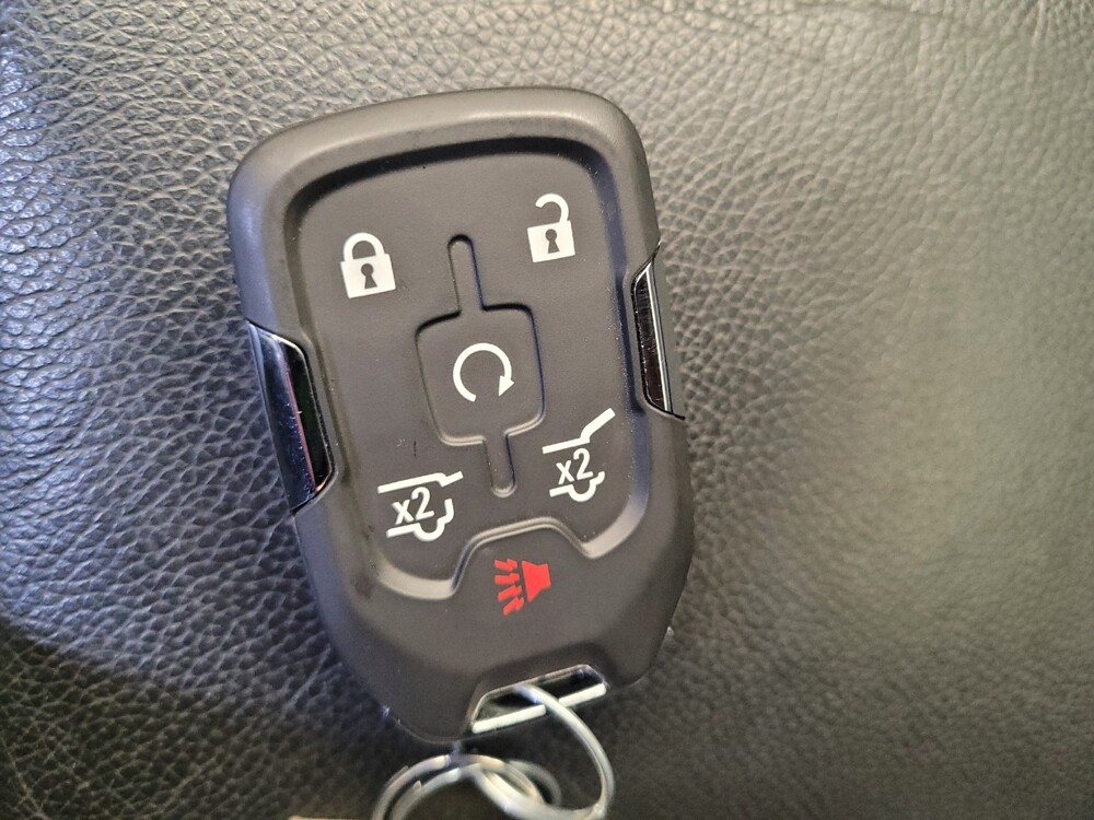 2016 Chevrolet Tahoe in Louisville, KY 40258 - 18127671 32