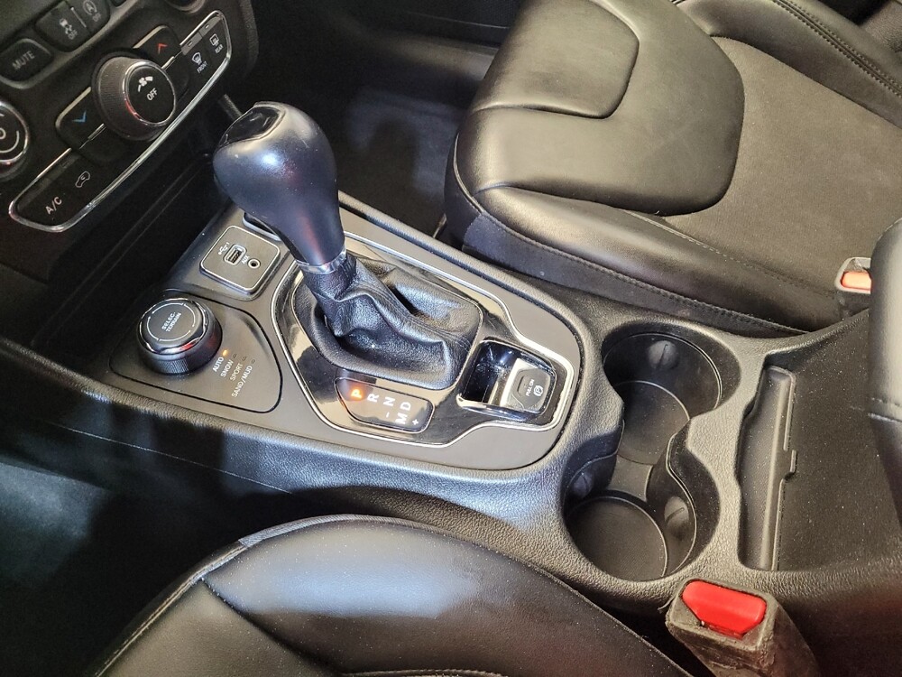 2021 Jeep Cherokee in Columbus, OH 43228 - 18127674 26