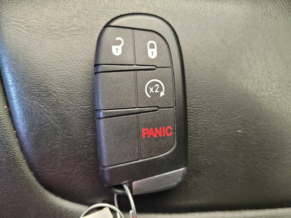 2021 Jeep Cherokee in Columbus, OH 43228 - 18127674 32