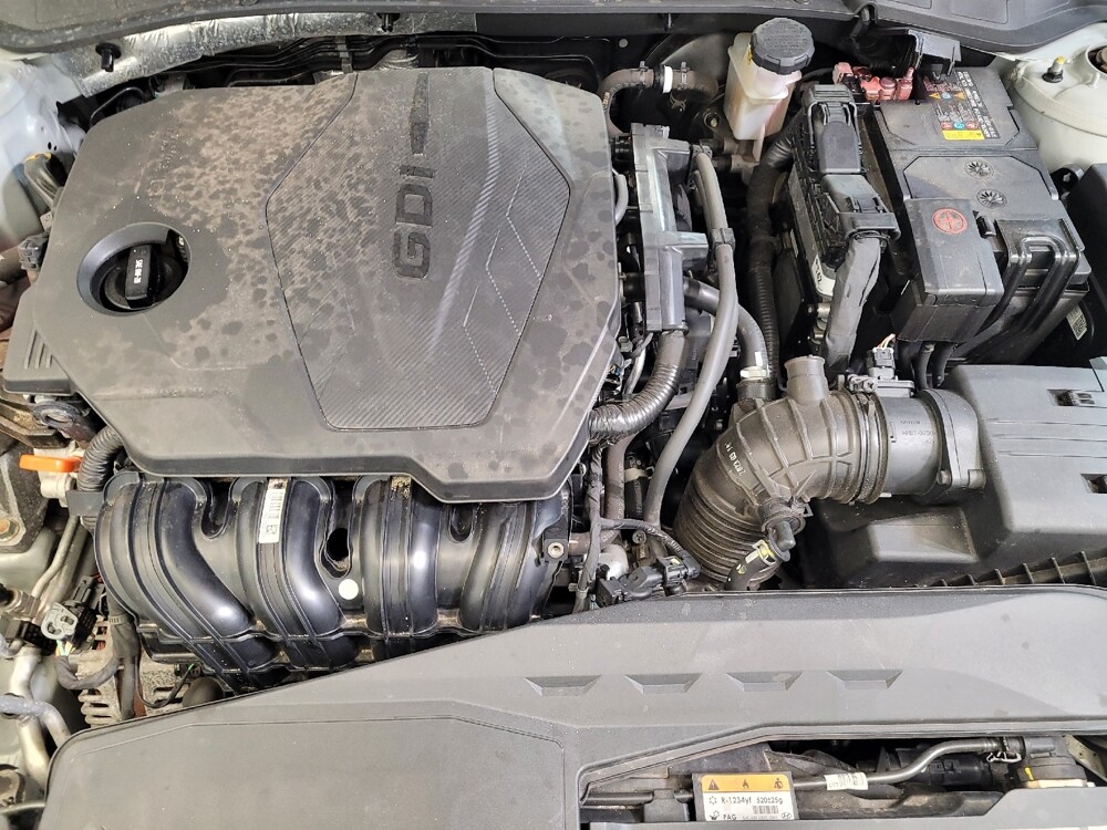 2023 Hyundai Sonata in Miamisburg, OH 45342 - 18127675 30