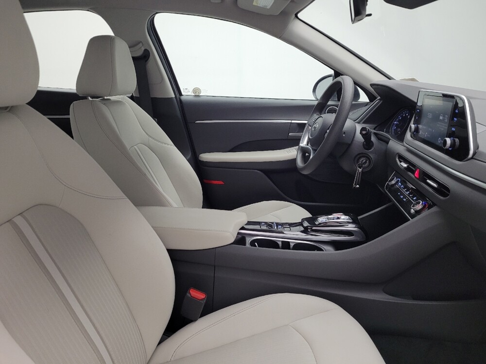 2023 Hyundai Sonata in Miamisburg, OH 45342 - 18127675 21