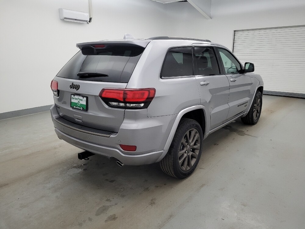 2017 Jeep Grand Cherokee in Columbus, OH 43228 - 18127684 9