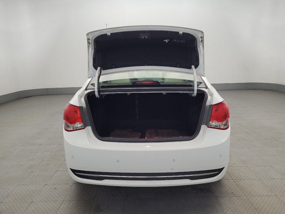 2014 Chevrolet Cruze in New Castle, DE 19720 - 18127686 29