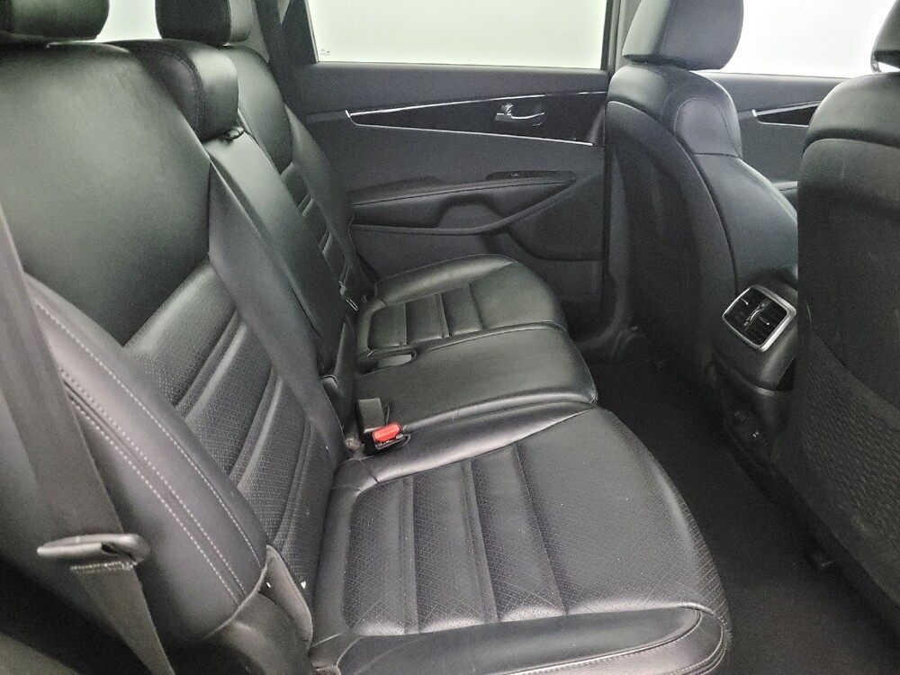 2019 Kia Sorento in Laurel, MD 20724 - 18127692 19