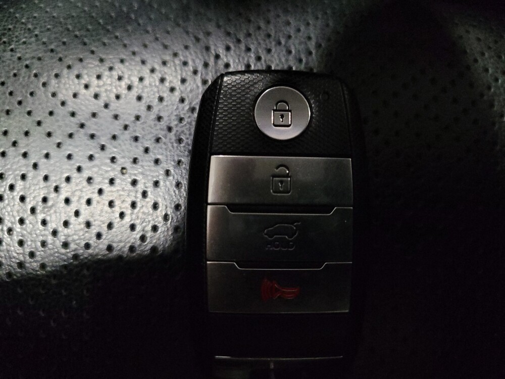 2019 Kia Sorento in Laurel, MD 20724 - 18127692 32