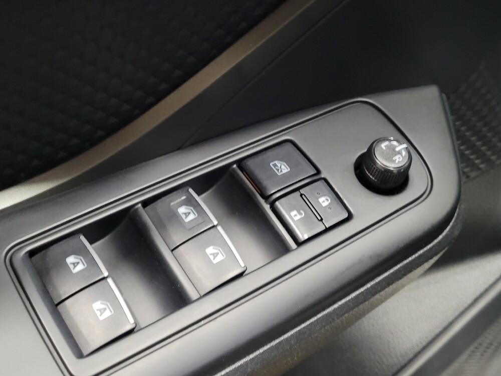 2018 Toyota C-HR in New Castle, DE 19720 - 18127693 27