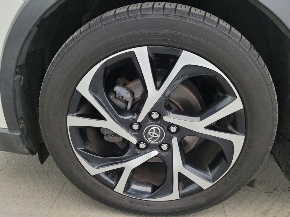 2018 Toyota C-HR in New Castle, DE 19720 - 18127693 31