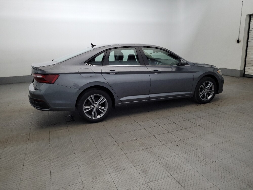 2024 Volkswagen Jetta in Pittsburgh, PA 15236 - 18127694 10