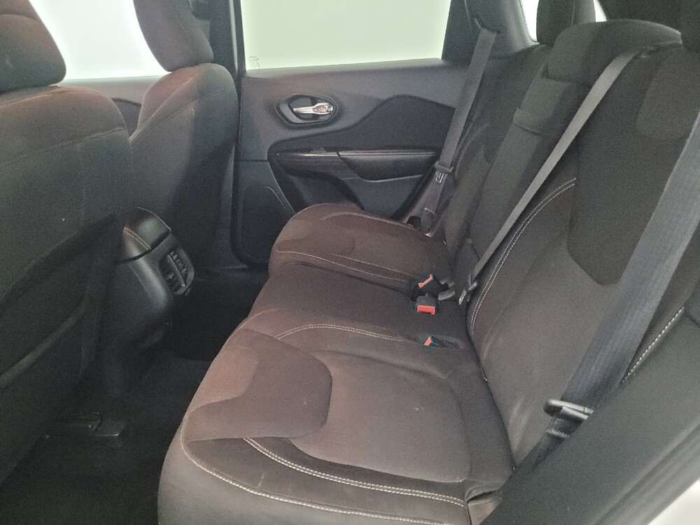 2015 Jeep Cherokee in Owings Mills, MD 21117 - 18127699 18