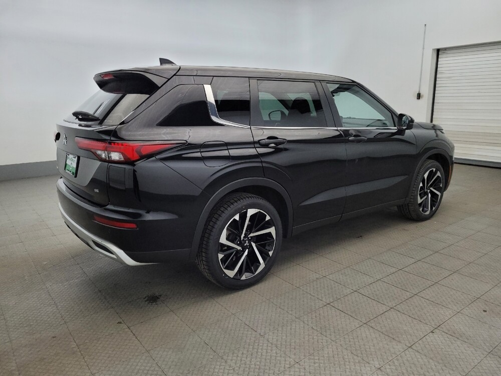 2022 Mitsubishi Outlander in Richmond, VA 23235 - 18127700 10