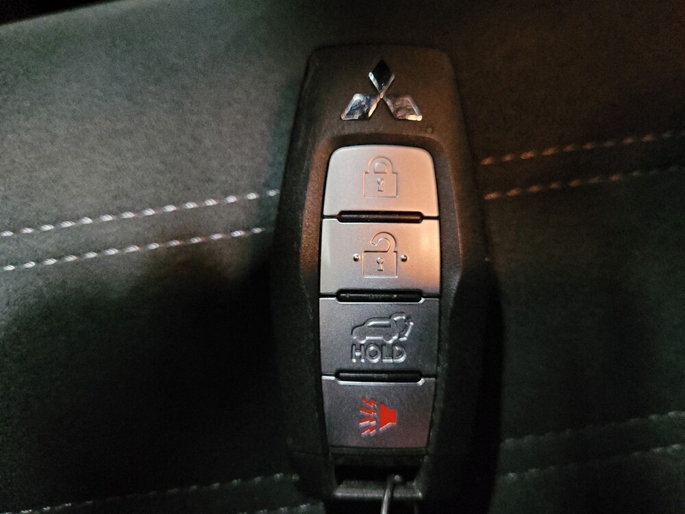 2022 Mitsubishi Outlander in Richmond, VA 23235 - 18127700 32