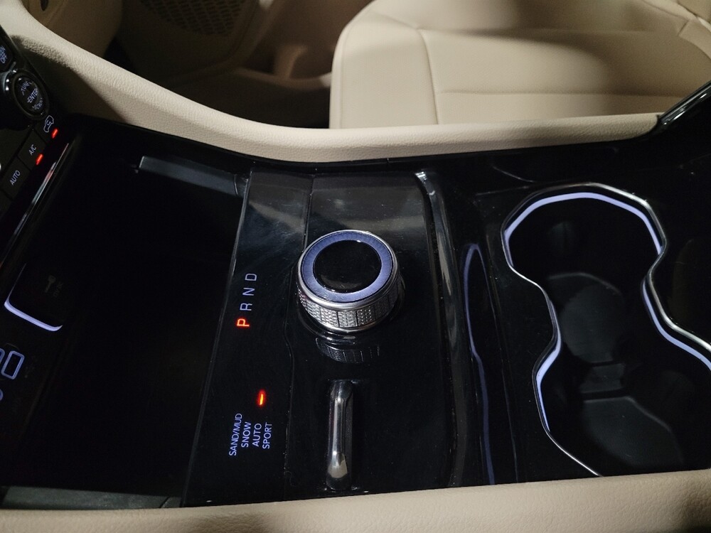 2023 Jeep Grand Cherokee in Pittsburgh, PA 15237 - 18127701 26