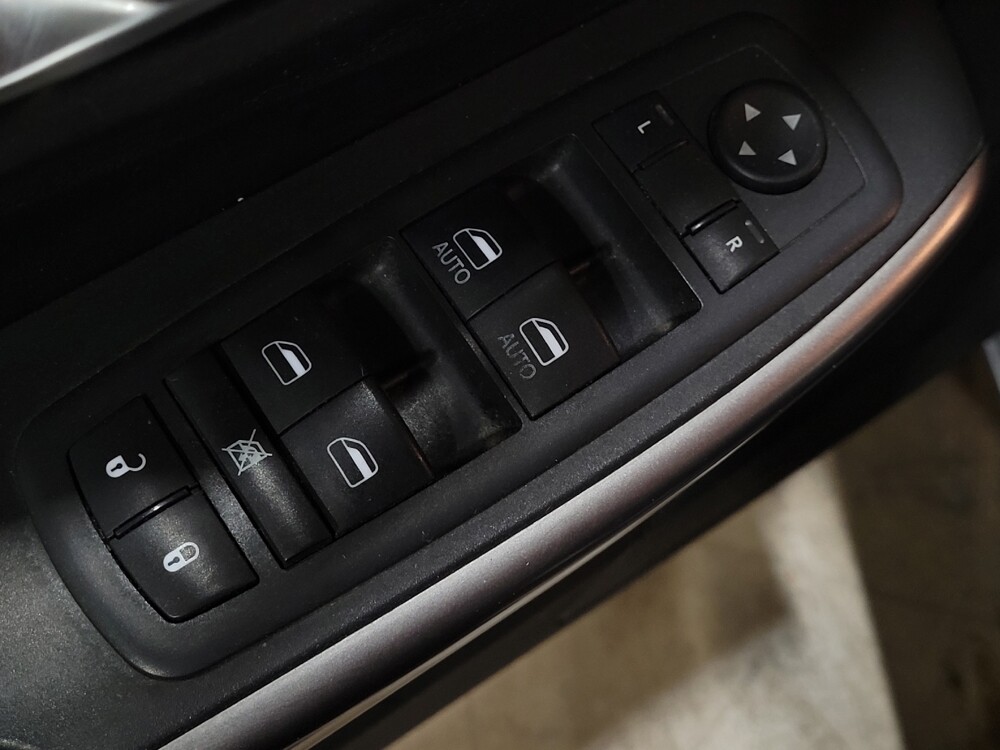 2019 Jeep Cherokee in Laurel, MD 20724 - 18127705 27