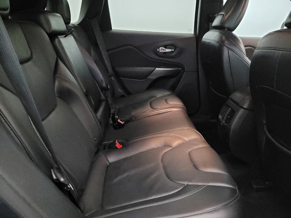 2019 Jeep Cherokee in Laurel, MD 20724 - 18127705 19