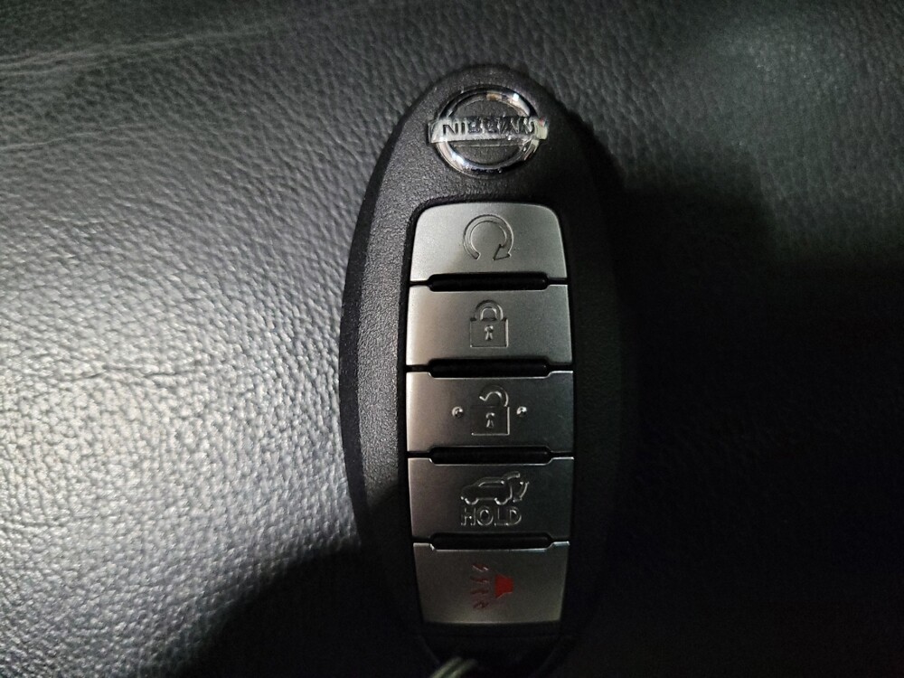 2017 Nissan Pathfinder in Richmond, VA 23235 - 18127710 32