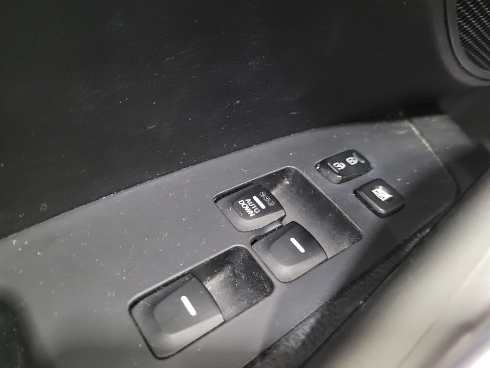 2016 Hyundai Veloster in Chesapeake, VA 23320 - 18127716 27