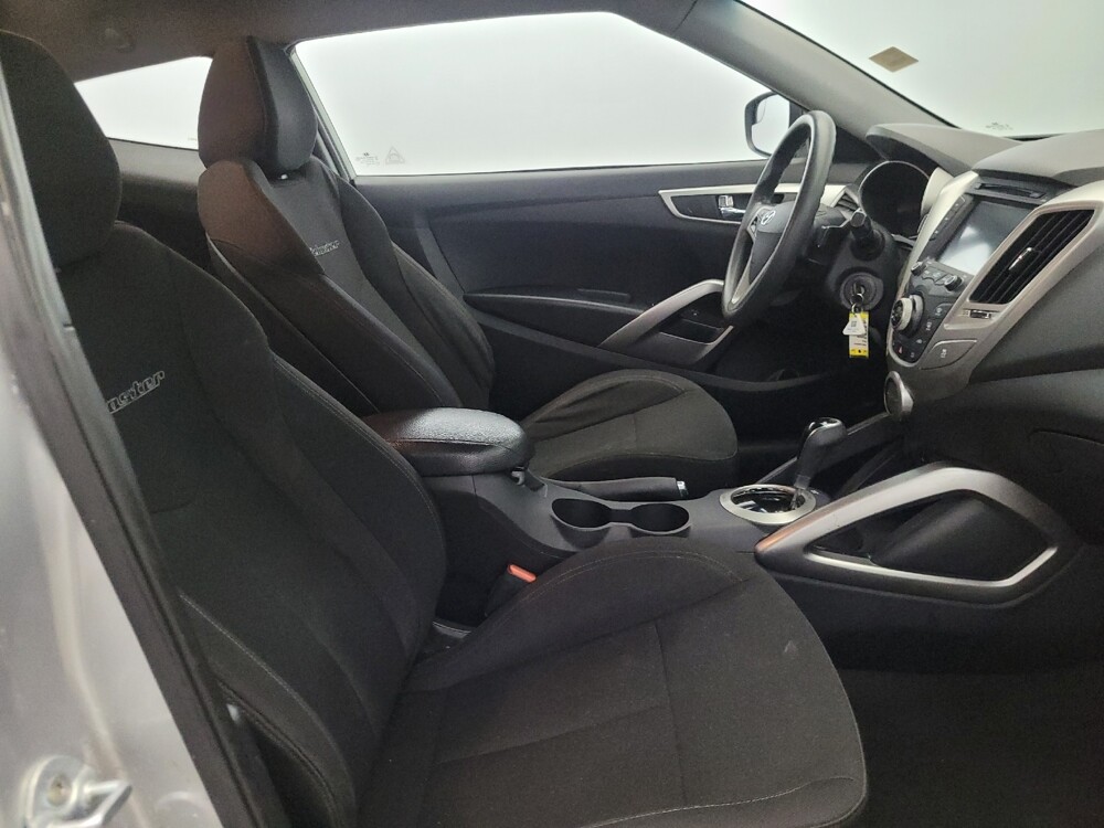 2016 Hyundai Veloster in Chesapeake, VA 23320 - 18127716 21