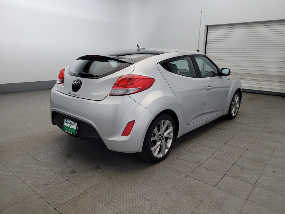 2016 Hyundai Veloster in Chesapeake, VA 23320 - 18127716 9