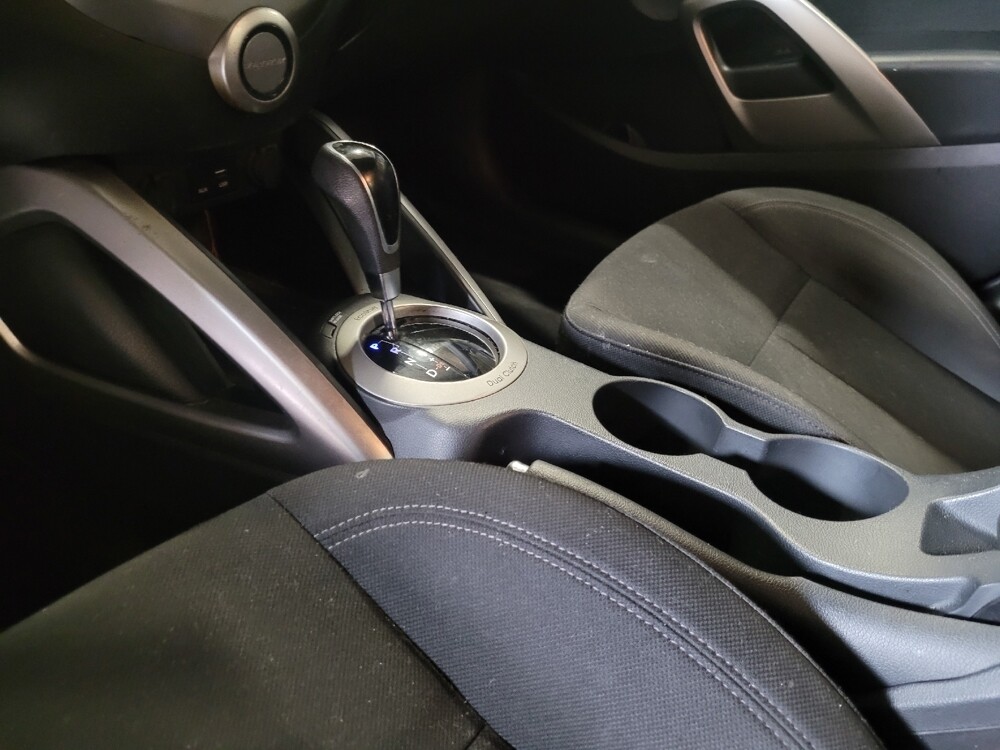 2016 Hyundai Veloster in Chesapeake, VA 23320 - 18127716 26