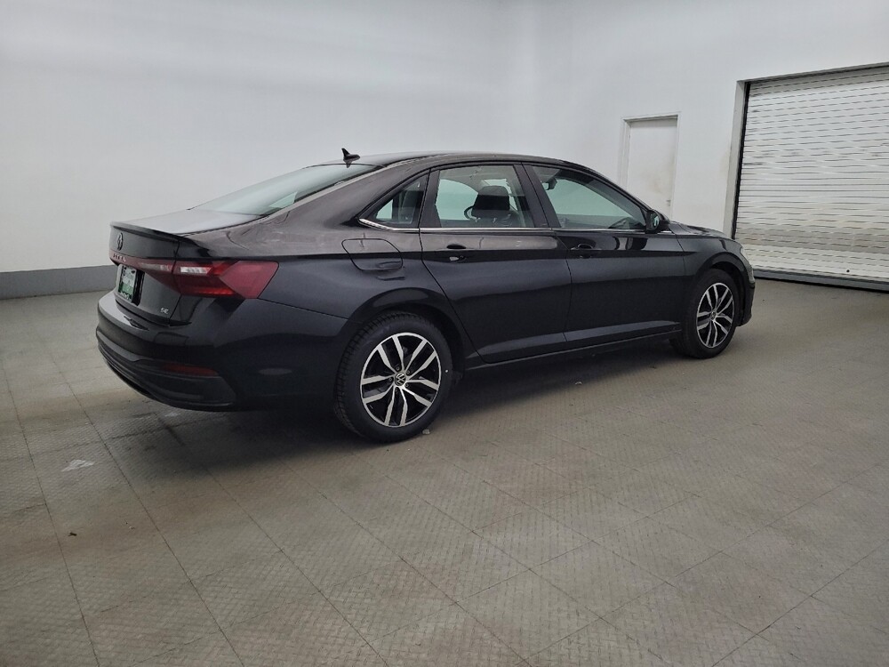 2025 Volkswagen Jetta in New Castle, DE 19720 - 18127717 10