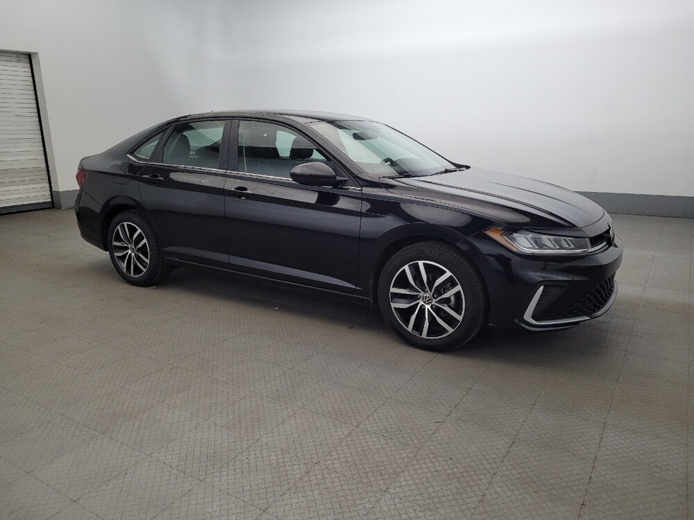 2025 Volkswagen Jetta in New Castle, DE 19720 - 18127717 11