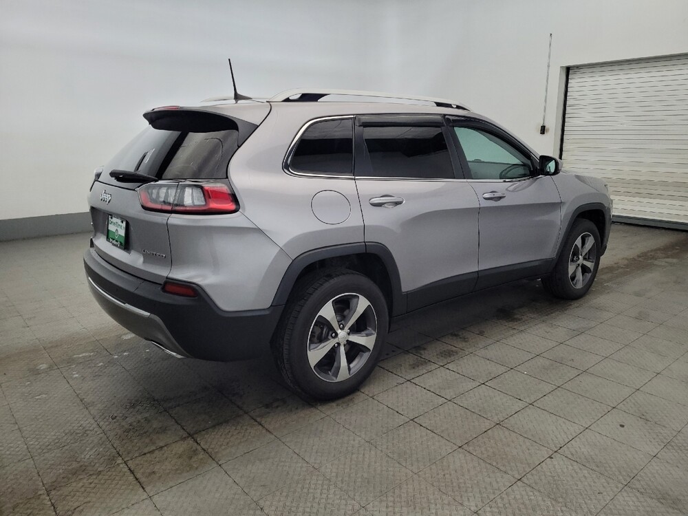 2019 Jeep Cherokee in Williamstown, NJ 8094 - 18127720 10