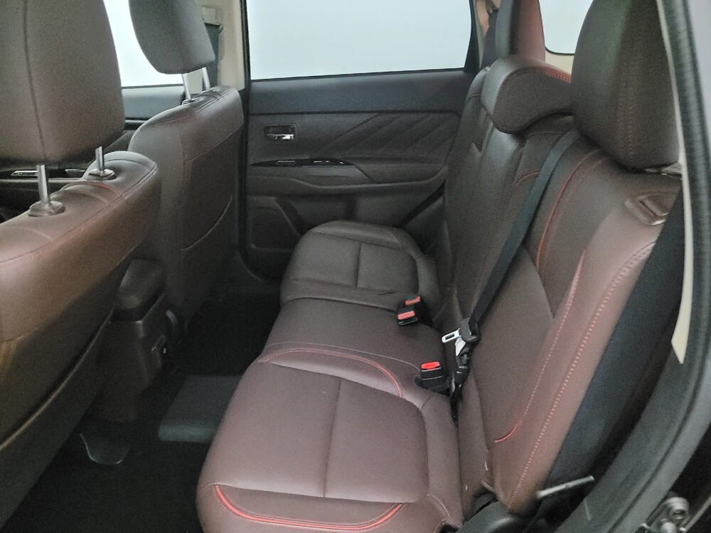 2018 Mitsubishi Outlander in Owings Mills, MD 21117 - 18127724 18