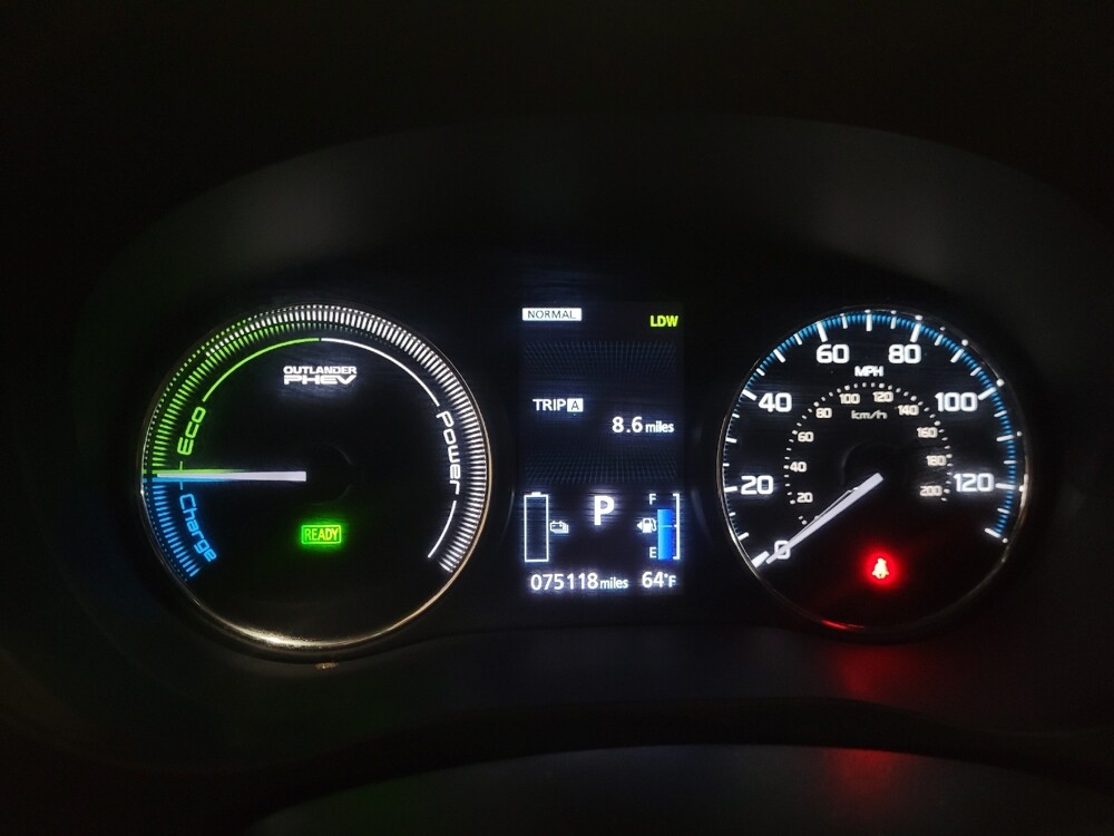 2018 Mitsubishi Outlander in Owings Mills, MD 21117 - 18127724 23