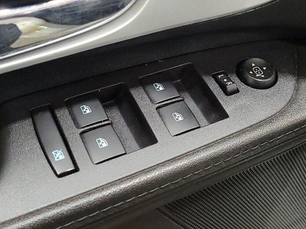 2017 Chevrolet Equinox in New Castle, DE 19720 - 18127730 27