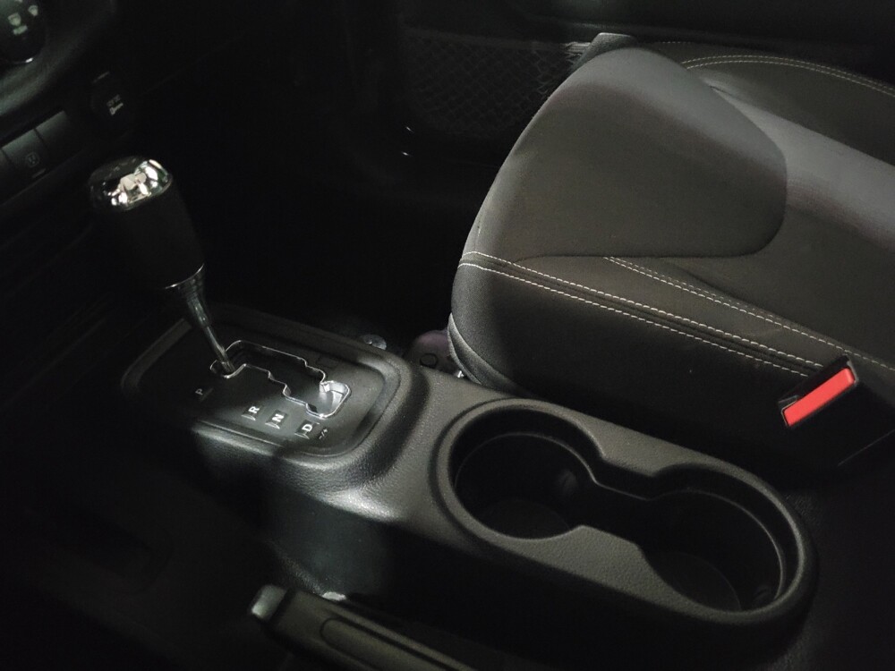 2015 Jeep Wrangler in Richmond, VA 23235 - 18127737 26