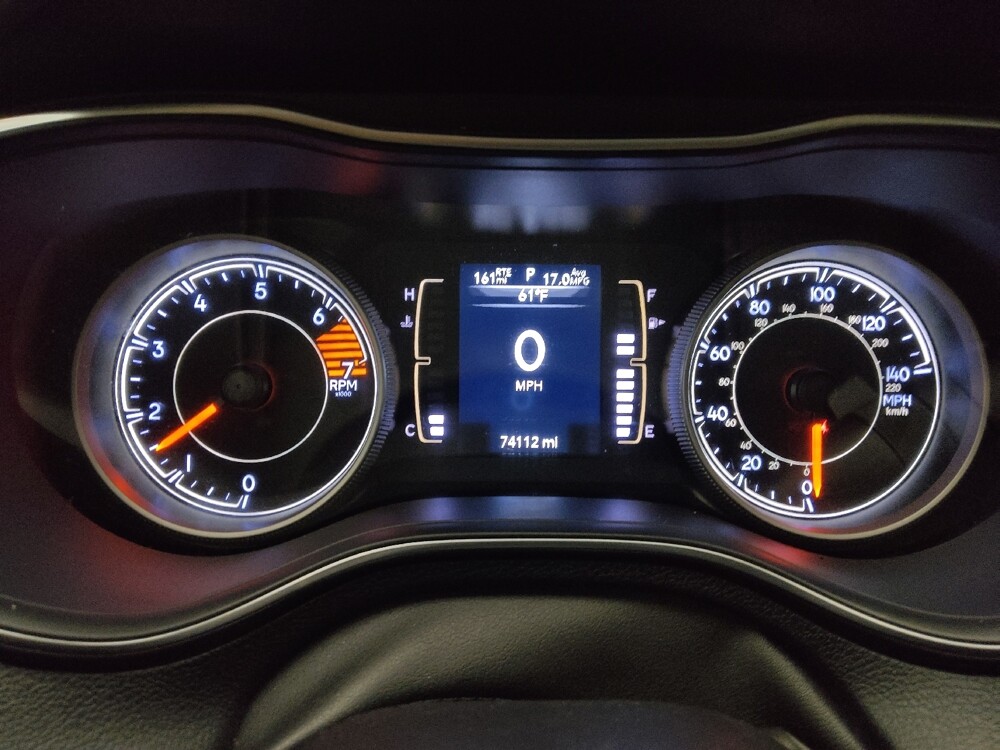 2019 Jeep Cherokee in Topeka, KS 66611 - 18127738 23