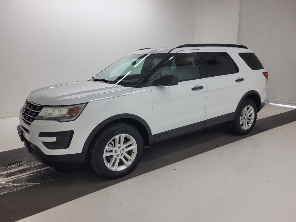2016 Ford Explorer in St. Louis, MO 63125 - 18127739 2